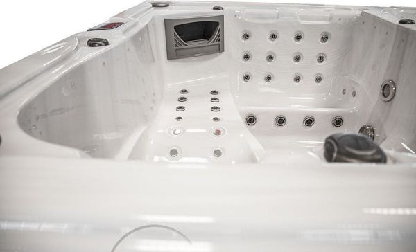 Spa бассейн Whirlcare Swim Spa Edition Family (Германия), 592x232x150 см