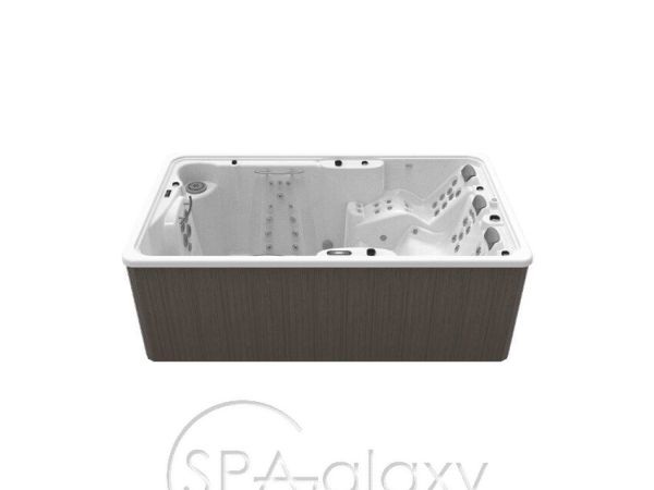 SPA бассейн Aquavia Spa Fitness (Испания), 400 x 230 x 138 cm
