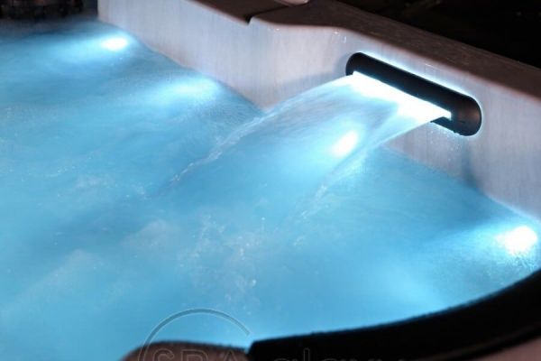 SPA бассейн Superior Spas Deluxe Happy (Англия), 200×200×90 см