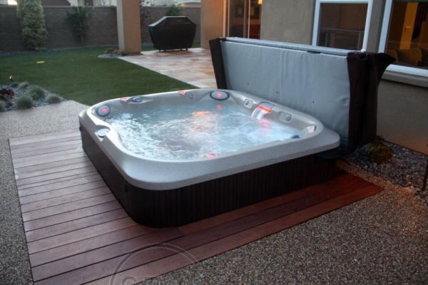 SPA бассейн JACUZZI J-375 (Италия), 231 х 231 х 97 cm