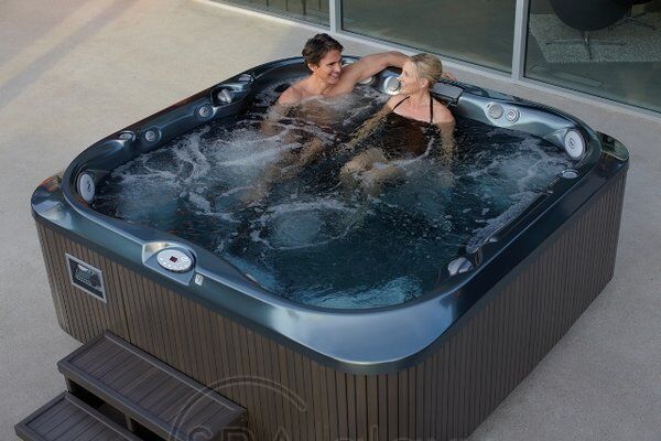 SPA бассейн JACUZZI J-375 (Италия), 231 х 231 х 97 cm