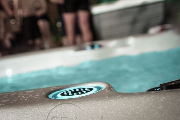 SPA бассейн Vortex Spas Aqualap Pro+ (Австралия), 590×230×130 см