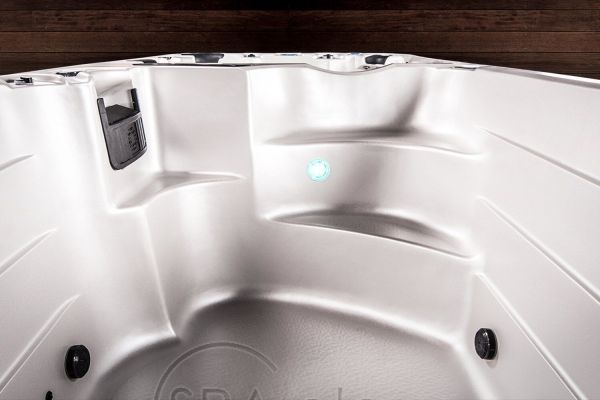 SPA бассейн Vortex Spas Hydrozone Extreme (Австралия), 590×230×130 см