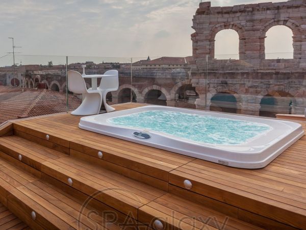 SPA бассейн JACUZZI PROFILE PRO (Италия), 235/239x211/215x93 см