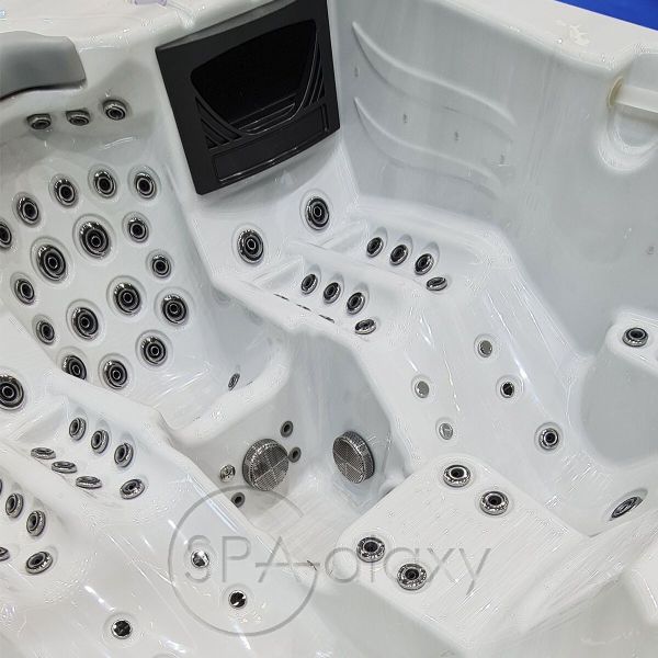 Spa бассейн Whirlcare K Luxury Edition Prestige (Германия), 215×180×84 см