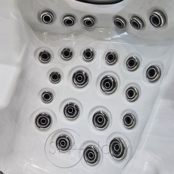 Spa бассейн Whirlcare K Luxury Edition Prestige (Германия), 215×180×84 см