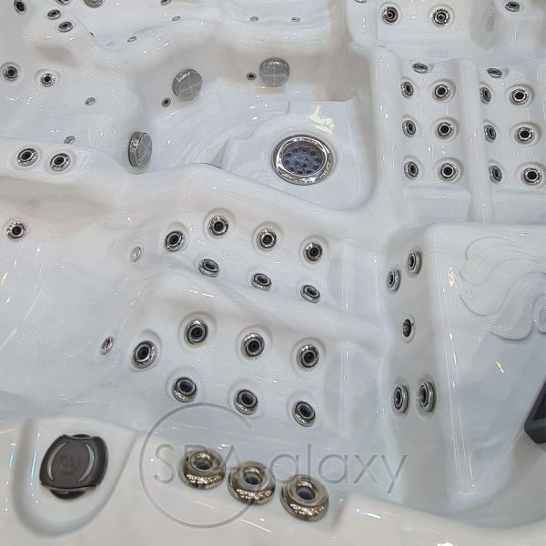 Spa бассейн Whirlcare K-Luxury Edition Champion (Германия), 236×236×92 см