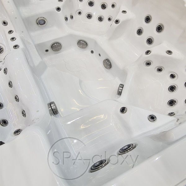 Spa бассейн Whirlcare S-Edition Expression (Германия), 235×235×100 см