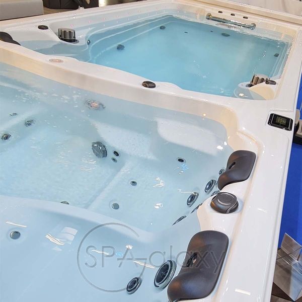 Spa бассейн Whirlcare Swim Spa Edition Family (Германия), 592x232x150 см