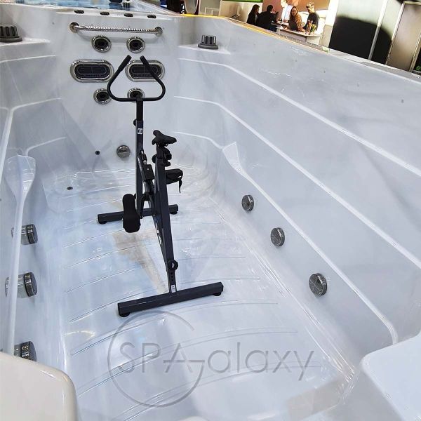 Spa бассейн Whirlcare Swim Spa Edition Wellpower (Германия), 592x232x160 см
