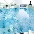 SPA бассейн Wellis EveRest (Венгрия), 236 × 236 × 95 cm